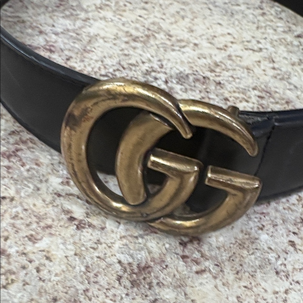 Gucci vintage Black Leather Belt with Brass Double G Buckle - Picture 2 of 6